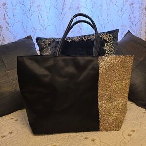 NWT Black and Gold Glitter Tote Bag
